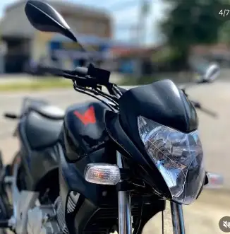 HONDA-CB 300R-2010