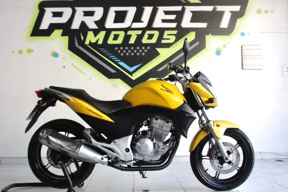 HONDA CB 300R 