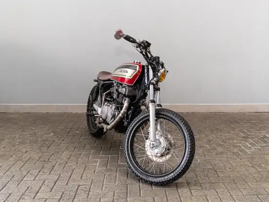 HONDA-CB 400 HONDA-CB 400-1982