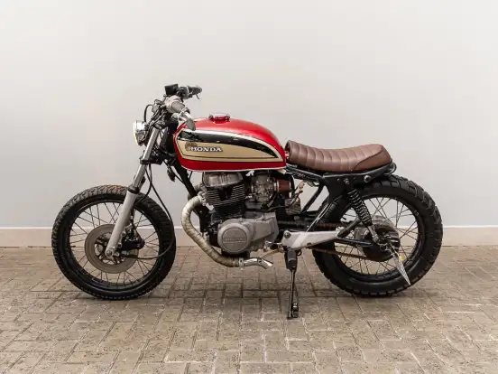 HONDA-CB 400-1982