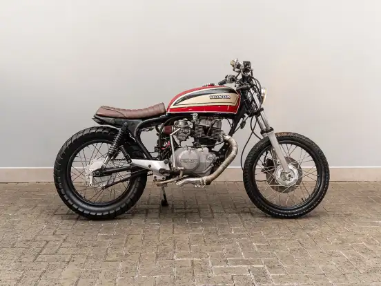 HONDA-CB 400 HONDA-CB 400-1982