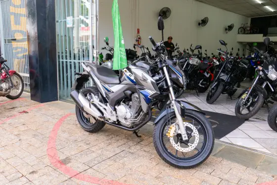HONDA CB TWISTER HONDA CB TWISTER
