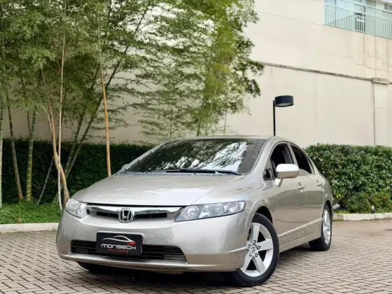 HONDA CIVIC 1.8 LXS 16V FLEX 4P AUTOMÁTICO