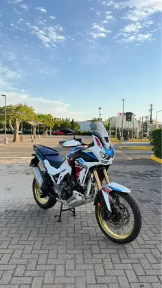 HONDA CRF 1100L AFRICA TWIN ADVENTURE SPORTS ES DCT 