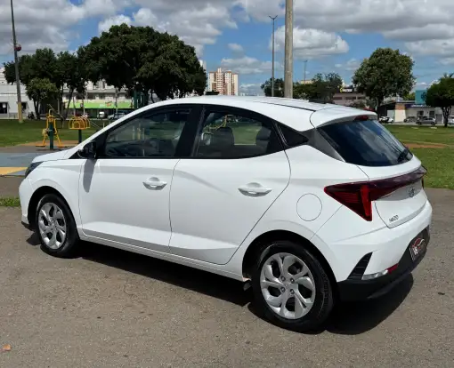 HYUNDAI-HB20-2024