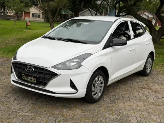HYUNDAI HB20S 1.6 COMFORT PLUS 16V FLEX 4P MANUAL