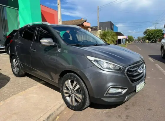 HYUNDAI IX35 2.0 MPFI GLS 16V FLEX 4P AUTOMÁTICO HYUNDAI IX35 2.0 MPFI GLS 16V FLEX 4P AUTOMÁTICO