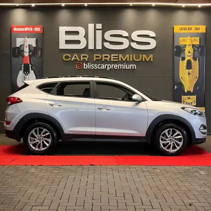 HYUNDAI TUCSON 1.6 16V T-GDI GASOLINA GLS ECOSHIFT HYUNDAI TUCSON 1.6 16V T-GDI GASOLINA GLS ECOSHIFT