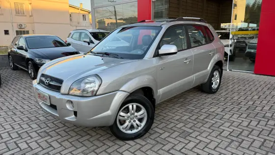 HYUNDAI TUCSON 2.7 MPFI GLS 24V 180CV 4WD GASOLINA 4P AUTOMÁTICO