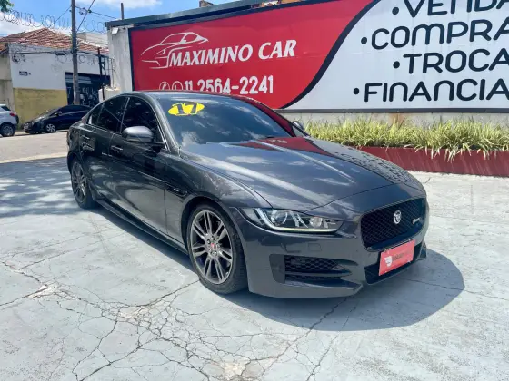 JAGUAR XE 2.0 16V SI4 TURBO GASOLINA R-SPORT 4P AUTOMÁTICO