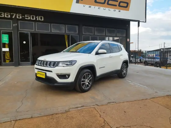 JEEP COMPASS 2.0 16V FLEX SPORT AUTOMÁTICO JEEP COMPASS 2.0 16V FLEX SPORT AUTOMÁTICO