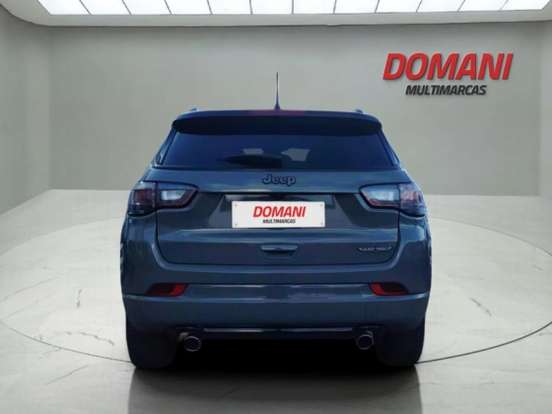 JEEP-COMPASS-2.0 HURRICANE 4 TURBO GASOLINA BLACKHAWK AT9 JEEP-COMPASS-2024