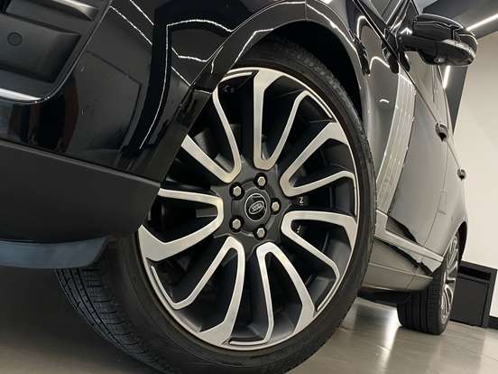 LAND ROVER-RANGE ROVER VOGUE-4.4 AUTOBIOGRAPHY SDV8 4X4 TURBO DIESEL 4P AUTOMÁTICO LAND ROVER-RANGE ROVER VOGUE-2020
