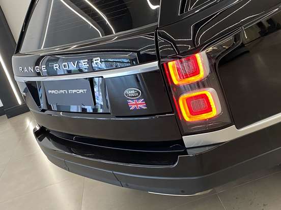 LAND ROVER-RANGE ROVER VOGUE-4.4 AUTOBIOGRAPHY SDV8 4X4 TURBO DIESEL 4P AUTOMÁTICO LAND ROVER-RANGE ROVER VOGUE-2020