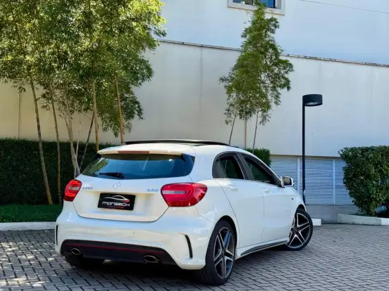 MERCEDES-BENZ-CLASSE A-2015