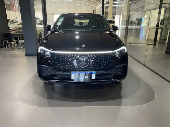 MERCEDES-BENZ EQA 250 66,5 KW ELÉTRICO