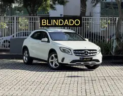 MERCEDES-BENZ GLA 200 1.6 CGI FLEX ADVANCE 7G-DCT MERCEDES-BENZ GLA 200 1.6 CGI FLEX ADVANCE 7G-DCT