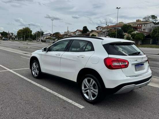 MERCEDES-BENZ-GLA 200-1.6 CGI FLEX STYLE 7G-DCT MERCEDES-BENZ-GLA 200-2018
