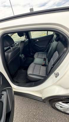 MERCEDES-BENZ-GLA 200-2018