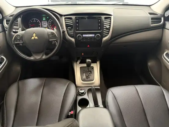 MITSUBISHI-L200 TRITON-2016