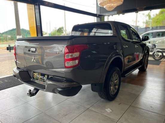 MITSUBISHI-L200 TRITON-2.4 16V TURBO DIESEL SPORT HPE-S CD 4P 4X4 AUTOMÁTICO MITSUBISHI-L200 TRITON-2018