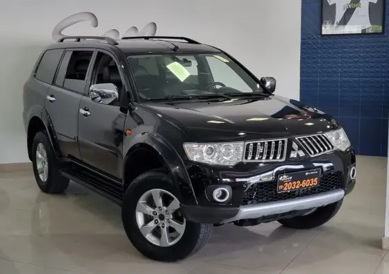MITSUBISHI PAJERO DAKAR 3.5 HPE 7 LUGARES 4X4 V6 24V FLEX 4P AUTOMÁTICO