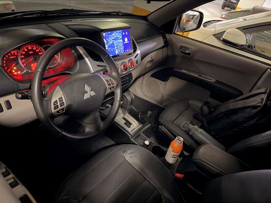 MITSUBISHI-L200 TRITON-2016