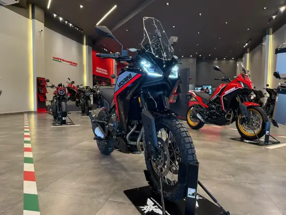 MOTO MORINI X-CAPE 
