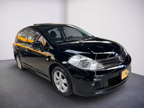 NISSAN TIIDA 1.8 SL 16V FLEX 4P AUTOMÁTICO