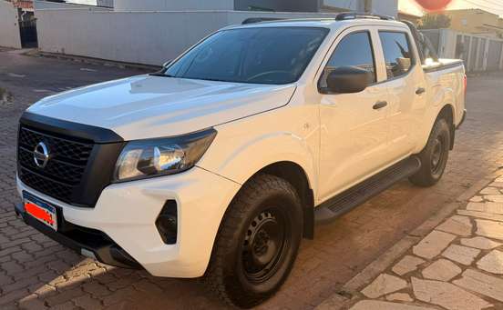 NISSAN-FRONTIER-2022