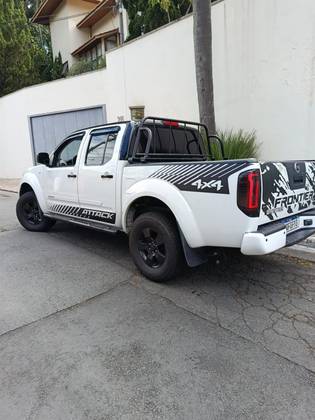 NISSAN FRONTIER 2.5 XE 4X2 CD TURBO ELETRONIC DIESEL 4P MANUAL