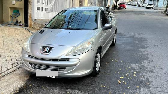 PEUGEOT 207 1.4 XR PASSION 8V FLEX 4P MANUAL