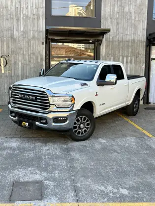 RAM 3500 6.7 I6 TURBO DIESEL LIMITED LONGHORN CD 4X4  AUTOMÁTICO