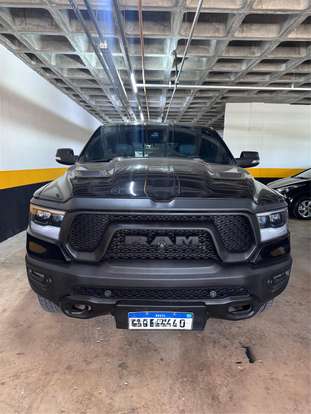RAM-1500-5.7 V8 GASOLINA REBEL CD 4X4 AUTOMÁTICO RAM-1500-2021