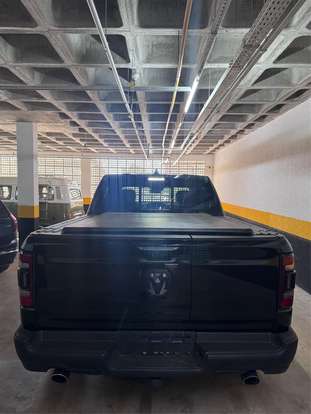 RAM-1500-5.7 V8 GASOLINA REBEL CD 4X4 AUTOMÁTICO RAM-1500-2021