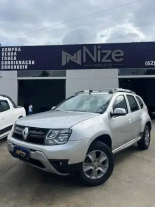 RENAULT-DUSTER-2018