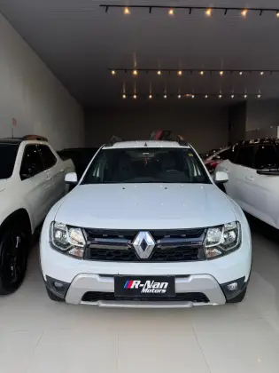 RENAULT DUSTER 2.0 16V HI-FLEX DYNAMIQUE AUTOMÁTICO