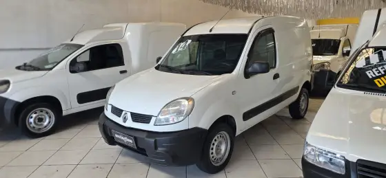 RENAULT KANGOO 1.6 EXPRESS 16V FLEX 4P MANUAL RENAULT KANGOO 1.6 EXPRESS 16V FLEX 4P MANUAL
