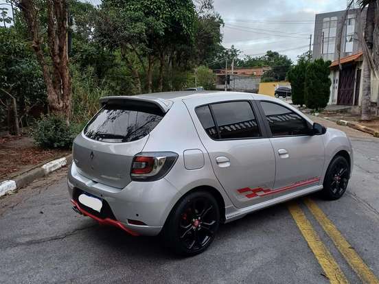 RENAULT-SANDERO-2.0 16V HI-FLEX RS RACING SPIRIT MANUAL RENAULT-SANDERO-2017