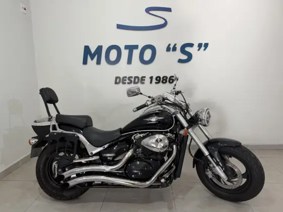SUZUKI BOULEVARD M800 