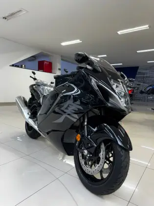 SUZUKI HAYABUSA GSX1300RRQ SUZUKI HAYABUSA GSX1300RRQ