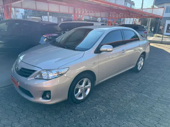 TOYOTA COROLLA 2.0 XEI 16V FLEX 4P AUTOMÁTICO TOYOTA COROLLA 2.0 XEI 16V FLEX 4P AUTOMÁTICO