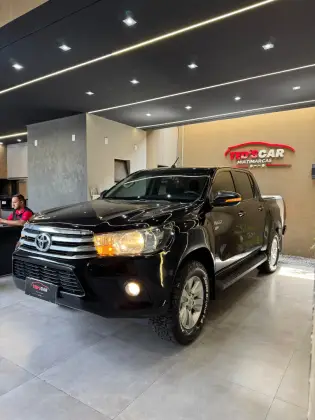 TOYOTA HILUX 2.7 SRV 4X2 CD 16V FLEX 4P AUTOMÁTICO TOYOTA HILUX 2.7 SRV 4X2 CD 16V FLEX 4P AUTOMÁTICO