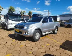 TOYOTA HILUX 3.0 STD 4X4 CD 16V TURBO INTERCOOLER DIESEL 4P MANUAL TOYOTA HILUX 3.0 STD 4X4 CD 16V TURBO INTERCOOLER DIESEL 4P MANUAL