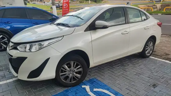 TOYOTA YARIS 1.5 16V FLEX XL PLUS CONNECT MULTIDRIVE TOYOTA YARIS 1.5 16V FLEX XL PLUS CONNECT MULTIDRIVE