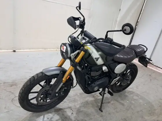 TRIUMPH SCRAMBLER 400 X 
