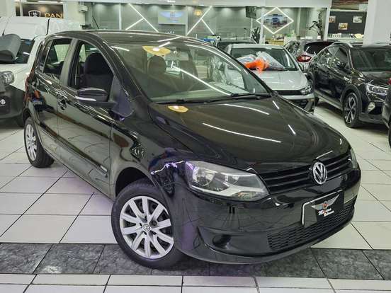 VOLKSWAGEN-FOX-1.6 MI 8V FLEX 4P MANUAL VOLKSWAGEN-FOX-2013
