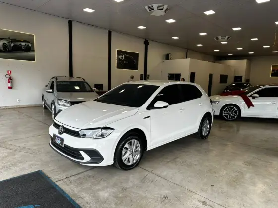 VOLKSWAGEN POLO 1.0 170 TSI COMFORTLINE AUTOMÁTICO