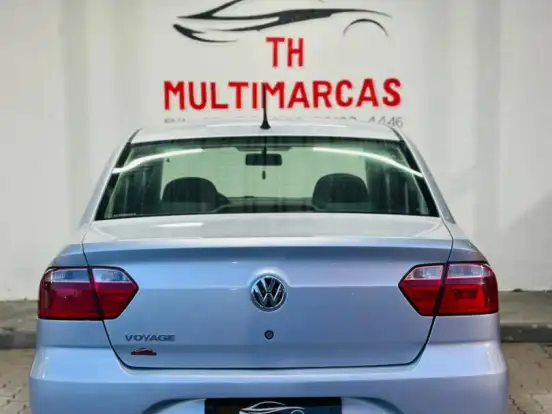 VOLKSWAGEN-POLO-1.6 MI 8V FLEX 4P AUTOMATIZADO VOLKSWAGEN-POLO-2012