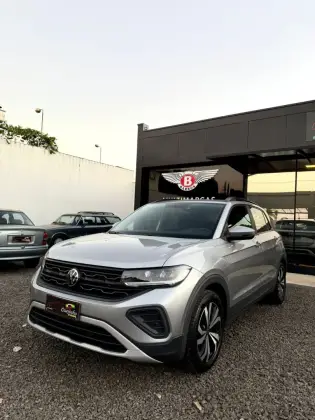 VOLKSWAGEN T-CROSS 1.0 200 TSI TOTAL FLEX AUTOMÁTICO